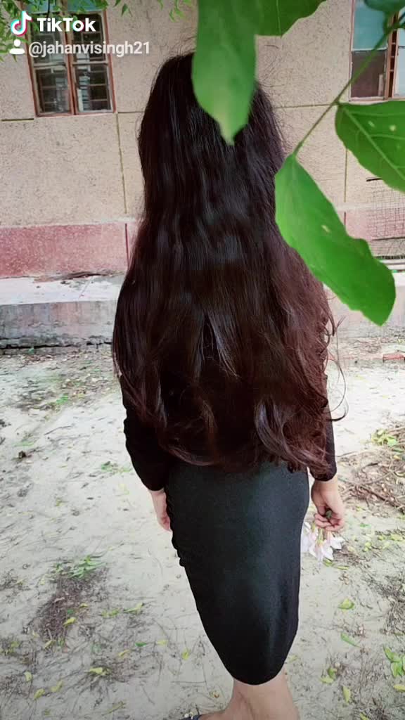 @Jahanvi Singh☑️