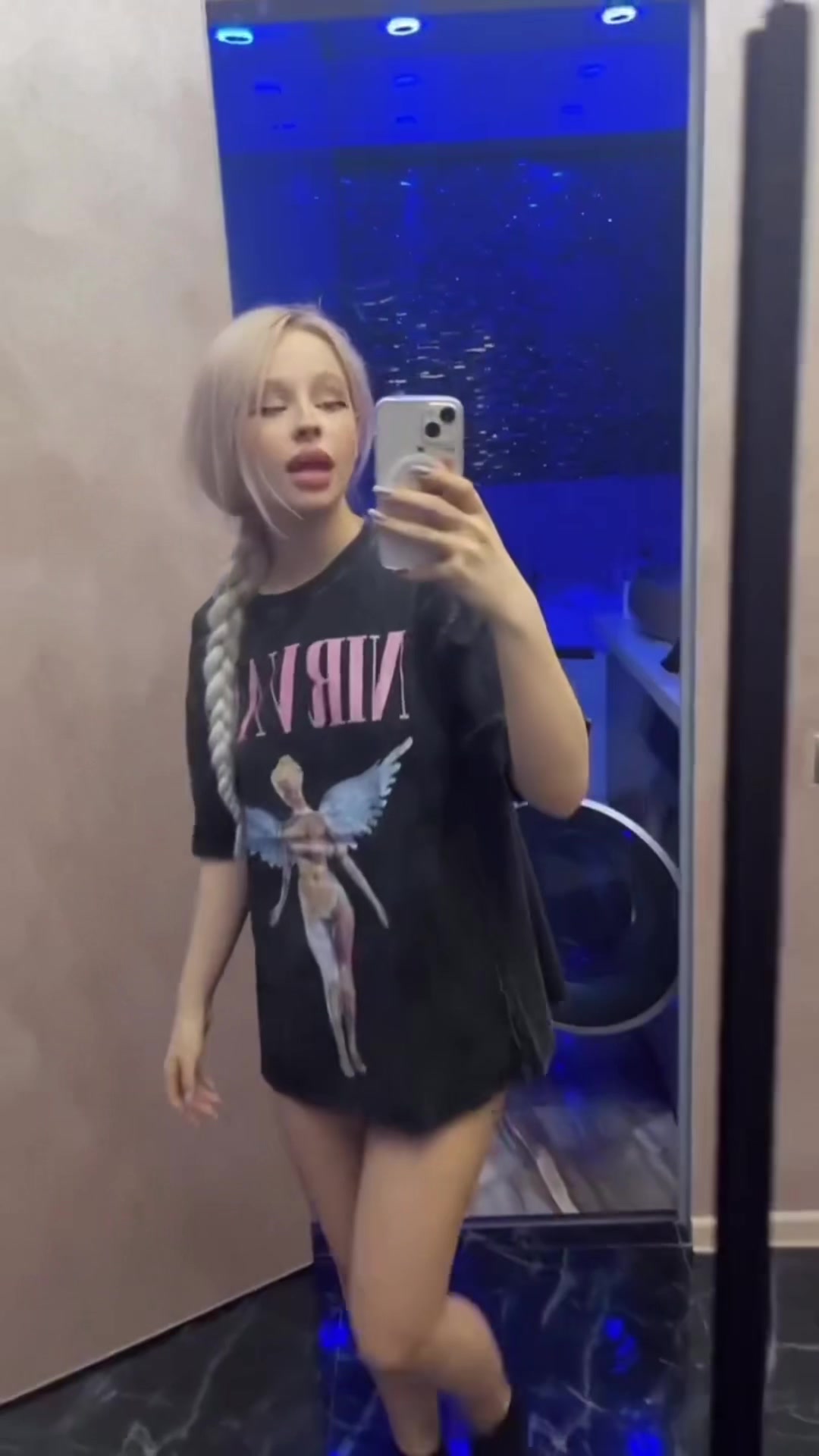 @Mel