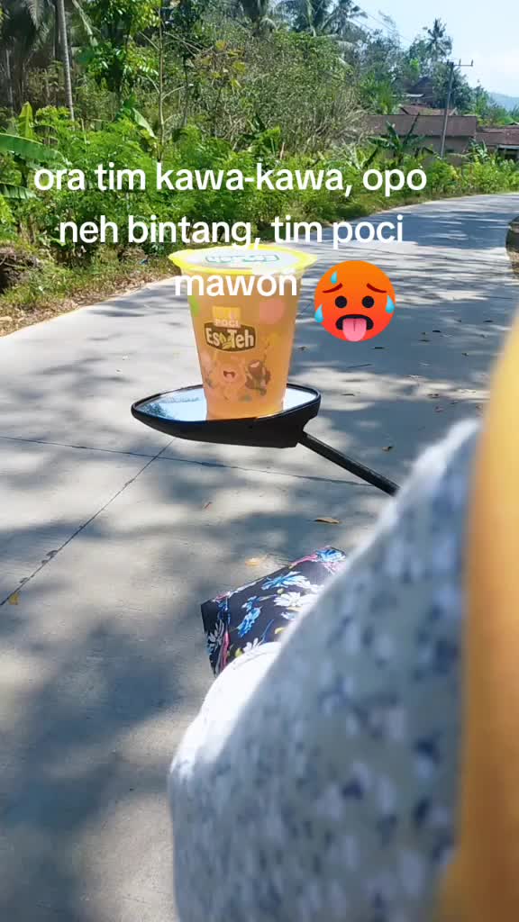@Qeena