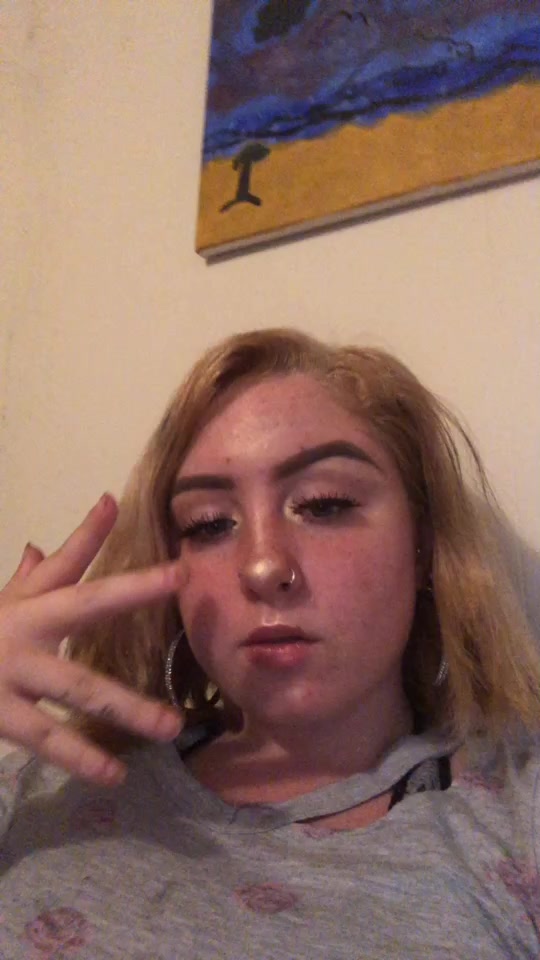 @k a i t l y n n 🤒
