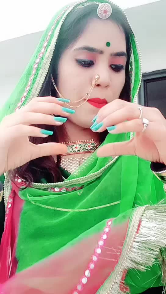 @Akanksha maru👰😍💜