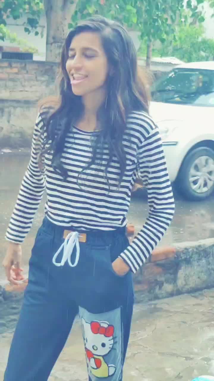 @👑TanishaBaRathore👑