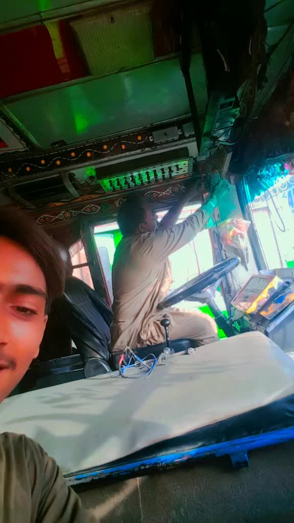 @useraftab khan