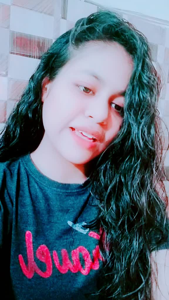 @Akshta❤️🖤