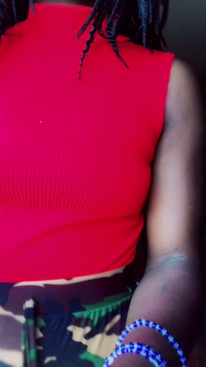@Lili Lalia