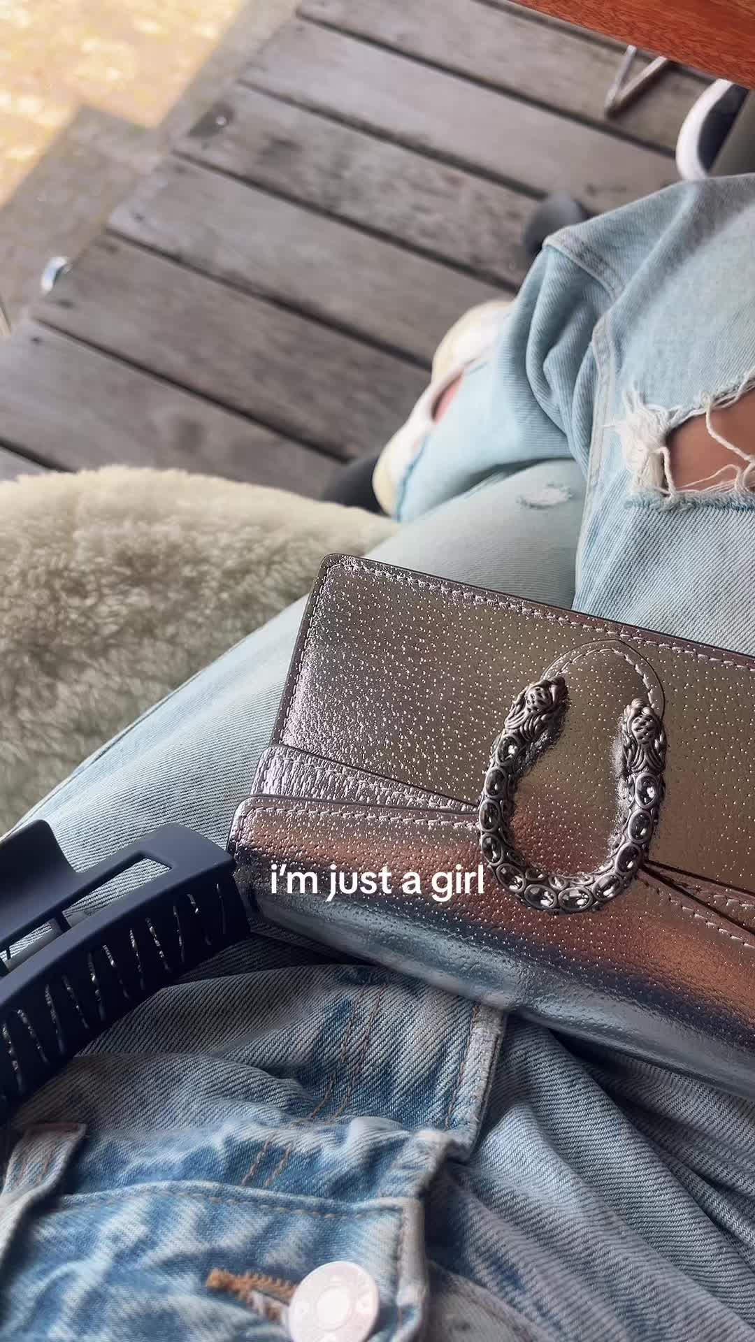 @dada