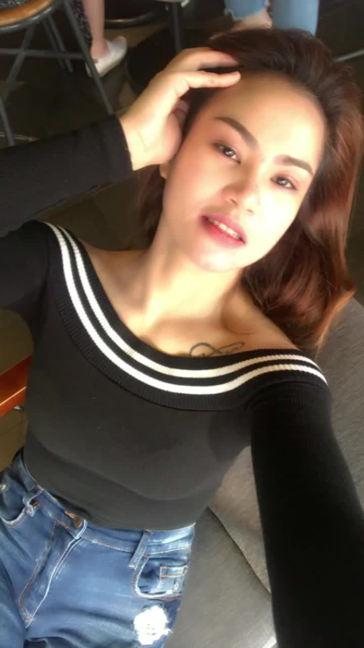 @Mel Deleña