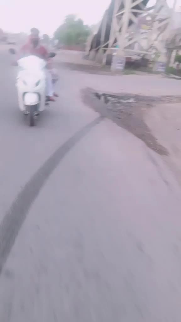 @user784607