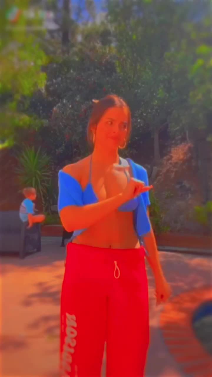 @𝗵𝗶 𝗯𝗯𝘆 ☺︎︎
