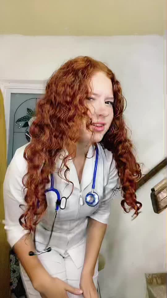 @lapelirroja87