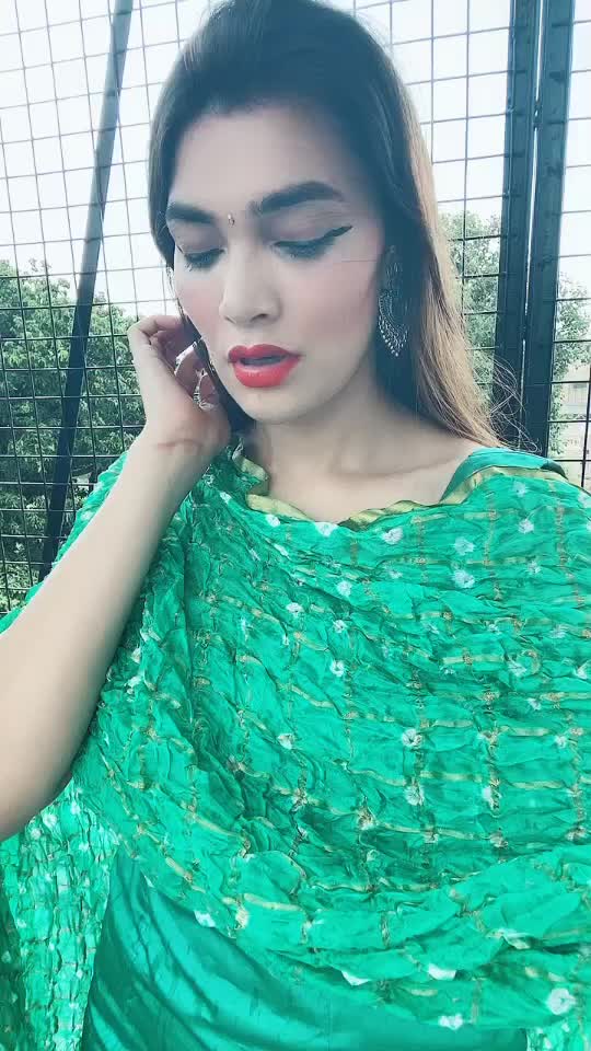 @Officialtanishqsharm