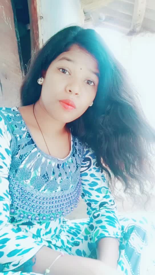 @saloni✨saloni