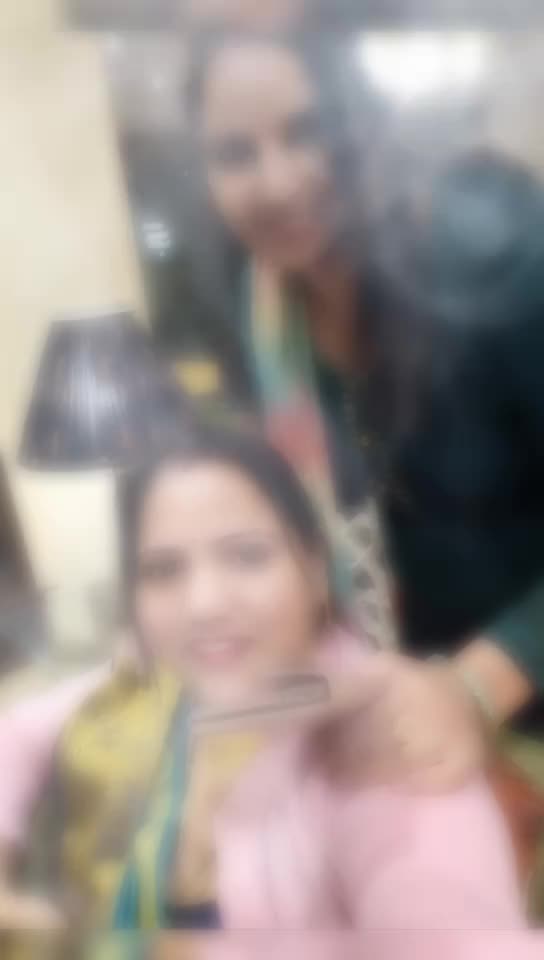 @neelamy012