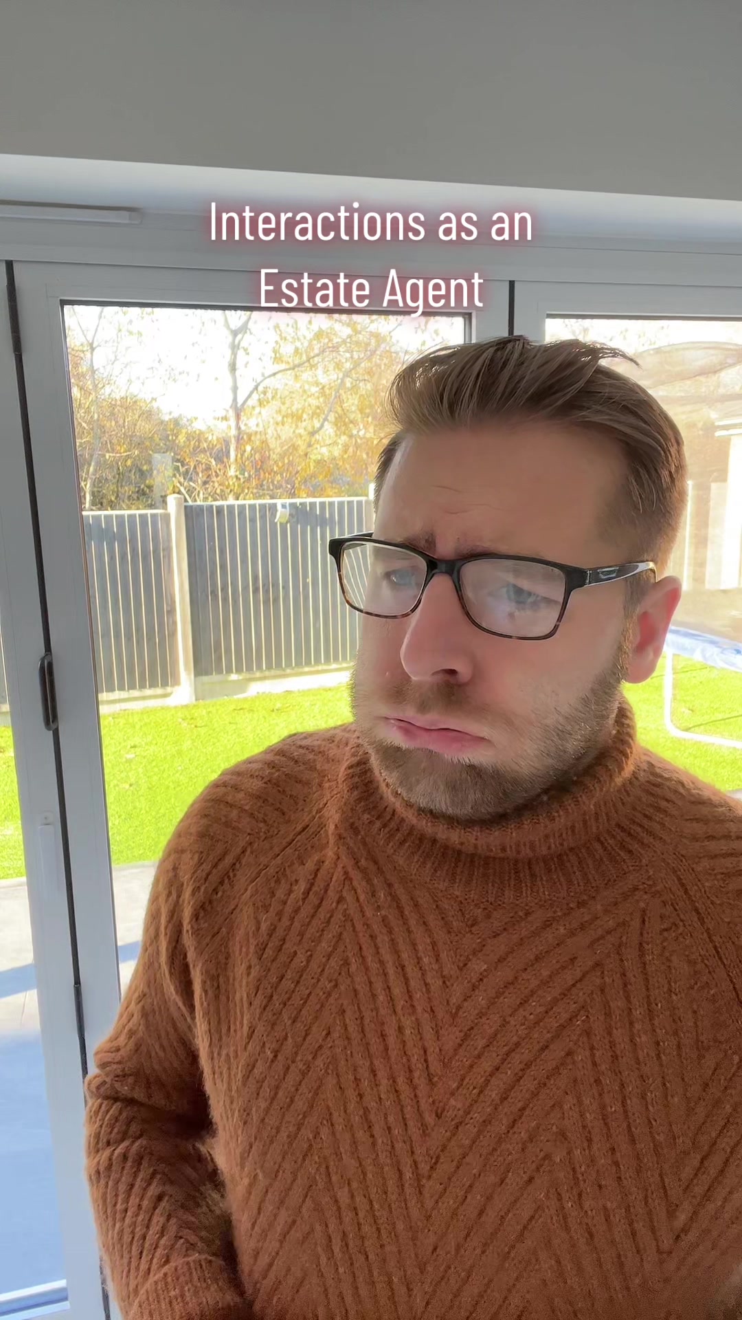 @LeighM