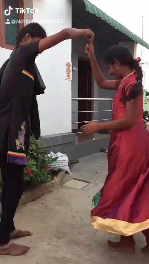 @rubisri