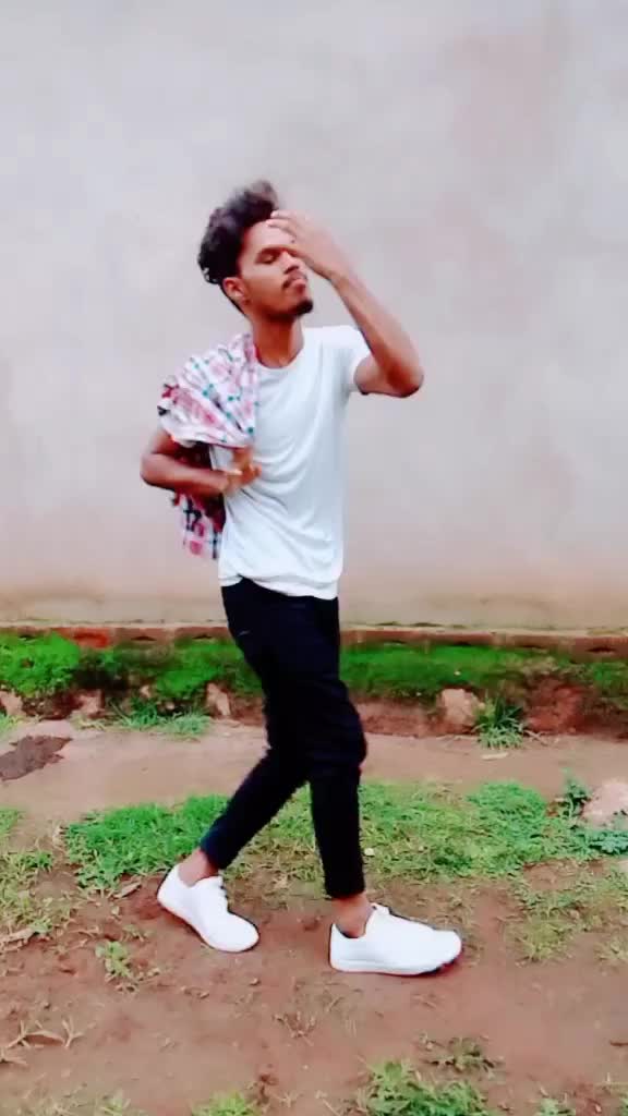 @Saroj_dixon