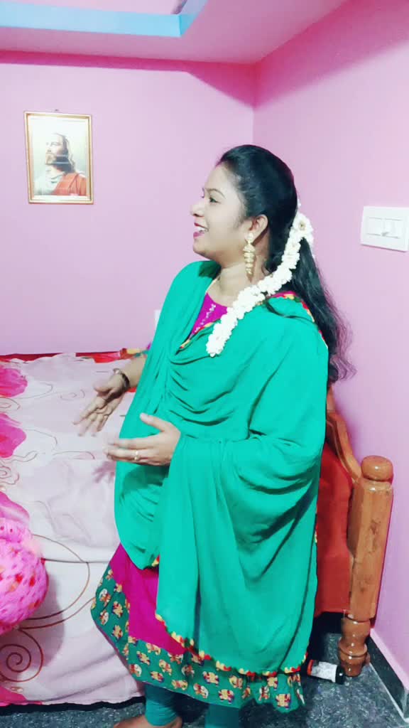 @Ronikittyhasini
