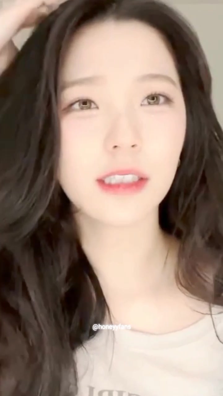 @hnyfns___