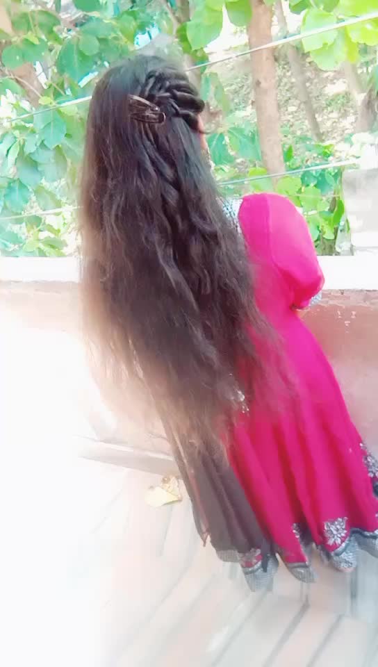 @geethu- selfie33