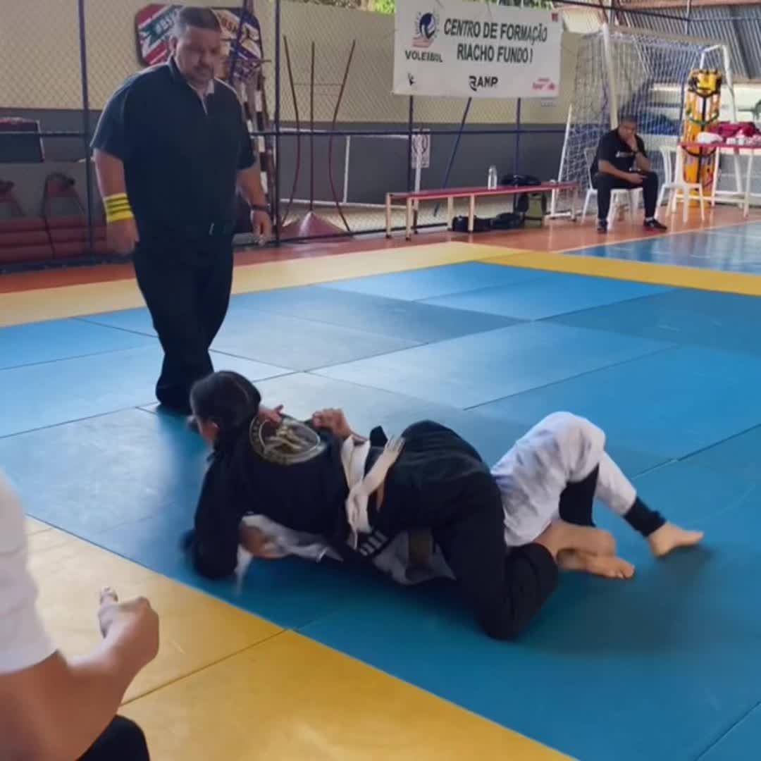 @Sofia Alc&acirc;ntara