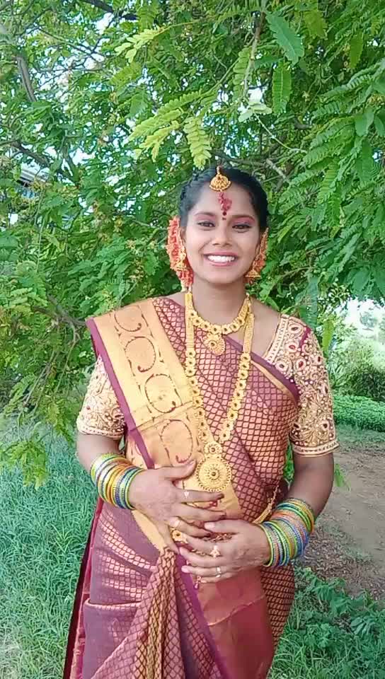 @Dimple Gayu 💞 velu