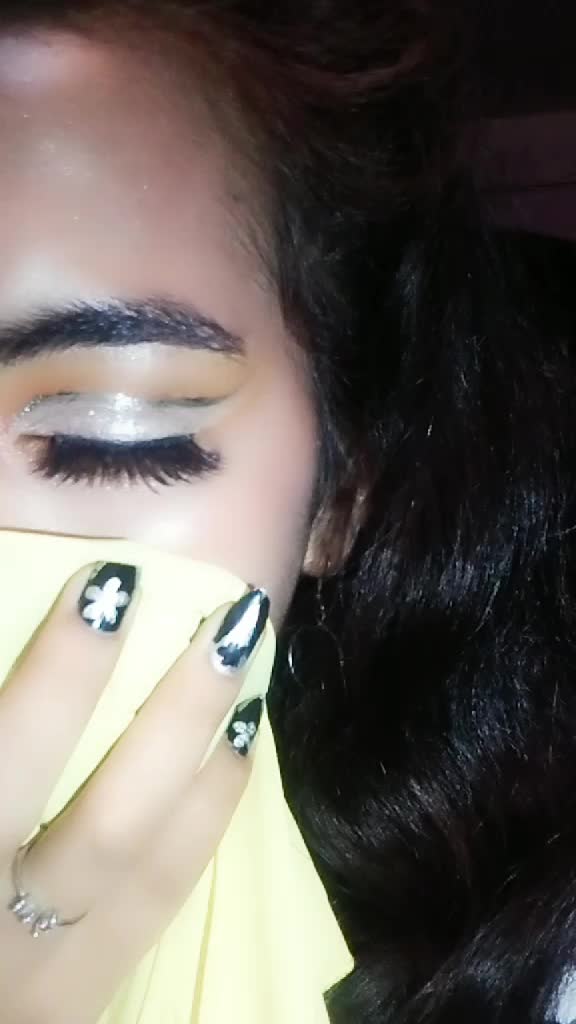 @Ishanjana ♥️♥️