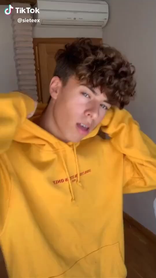 @sieteeex fans