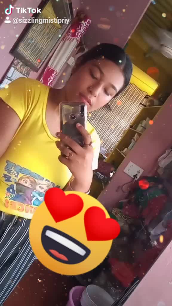 @misti priya👑