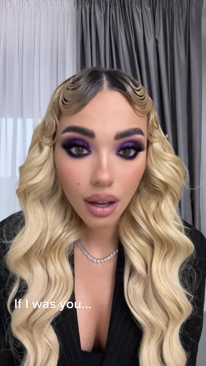 @Elisa A