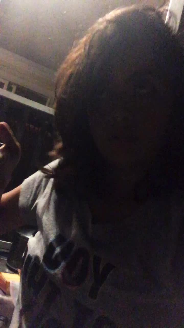 @karenhilton26