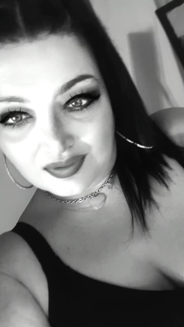 @Rosy❤️ vivielasciavivere💕⛓️🩸