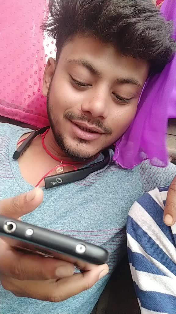@Vickychourasiya👑76