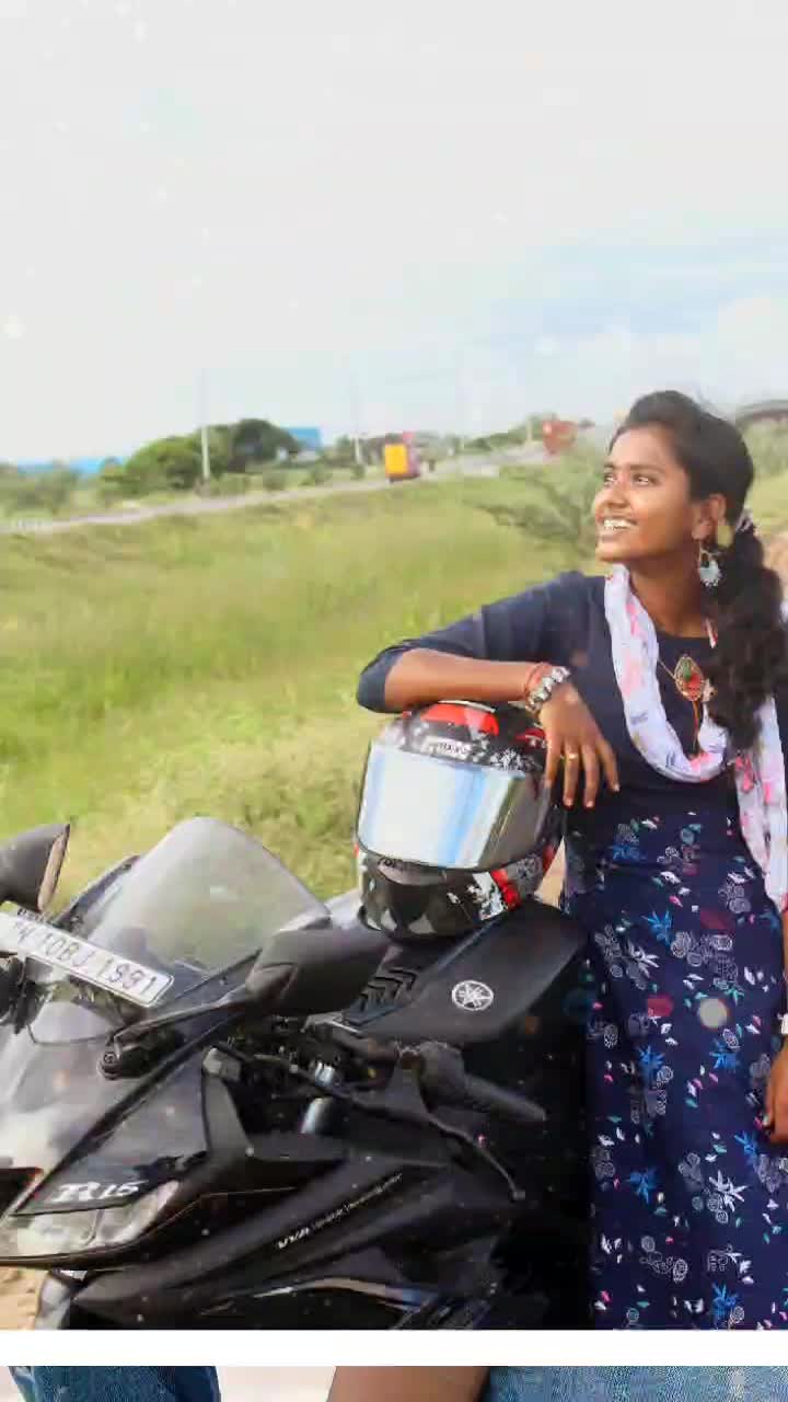 @👑 Keerthana&hearts;️💫
