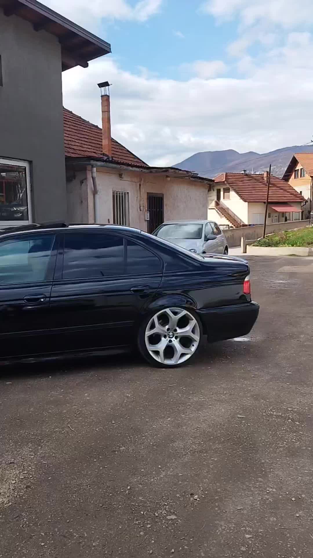 @Samke540i