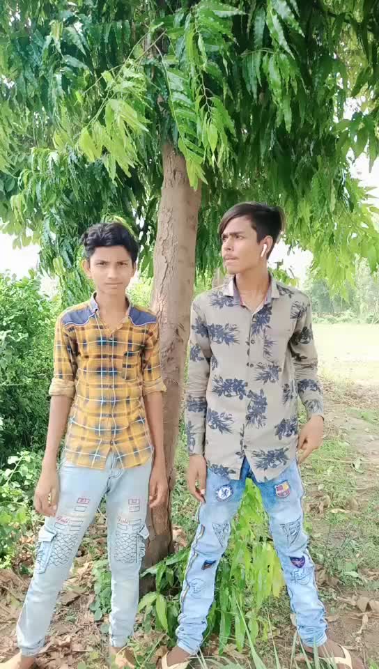 @mr_Ronak_{FB king}👈