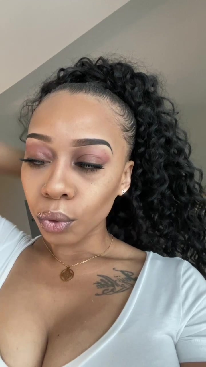 @Senaibeauty