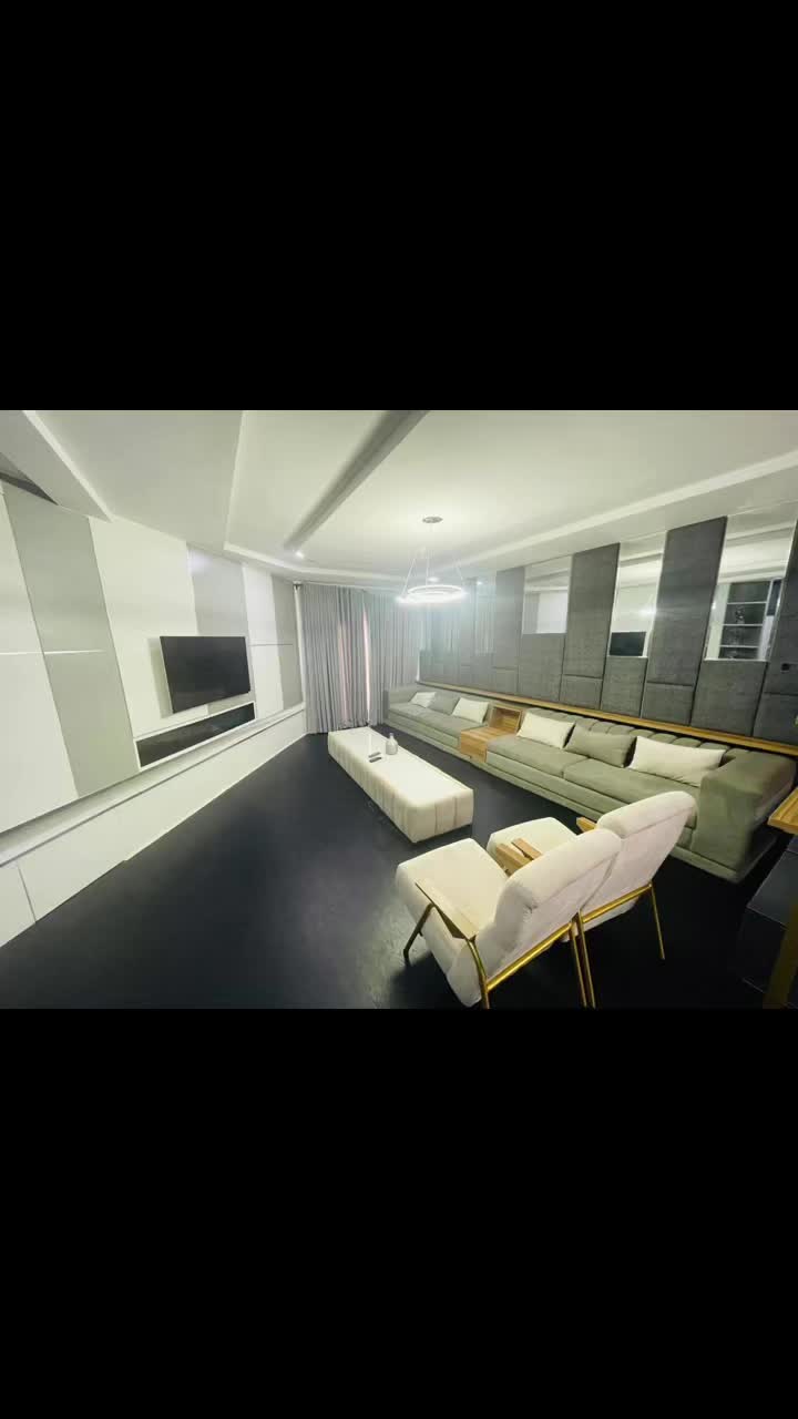 @user687606218656