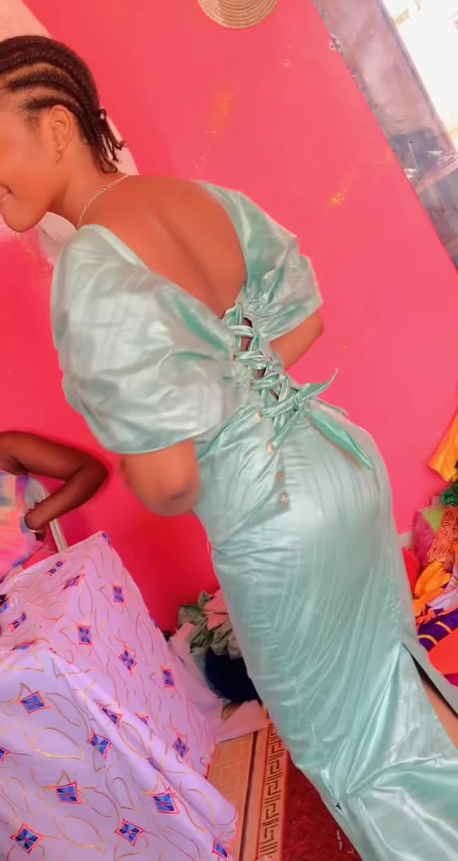 @GOGO COUTURE