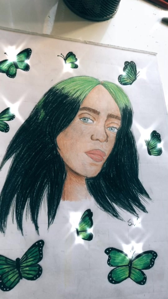@BILLIE EILISH 💚