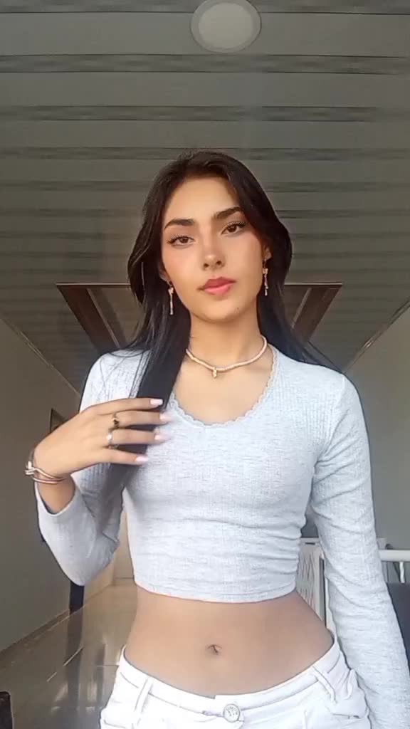 @𝒩🍒