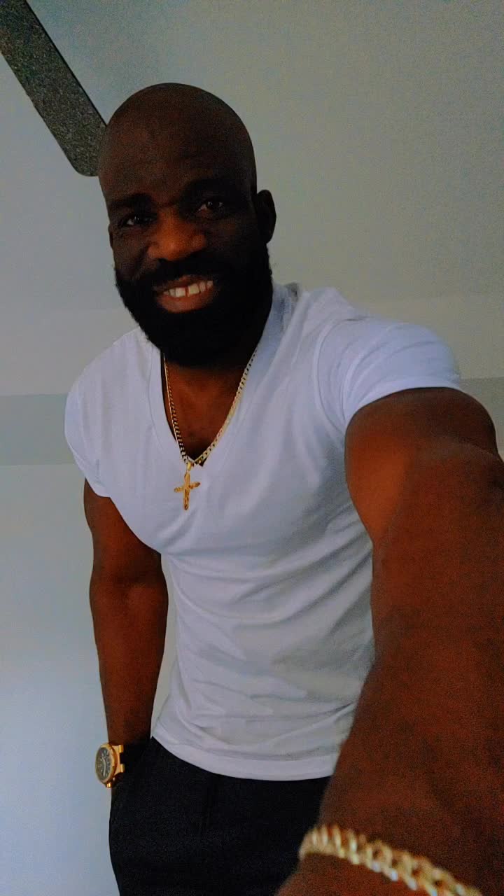 @BLACK JAMES9999