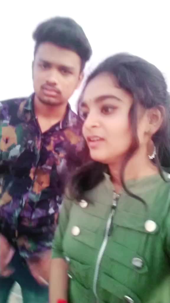 @ShRuThIChArAn😍
