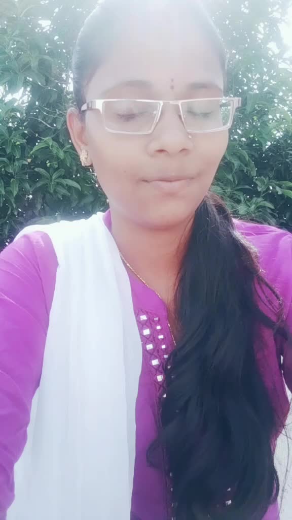 @Sravani mudiraj