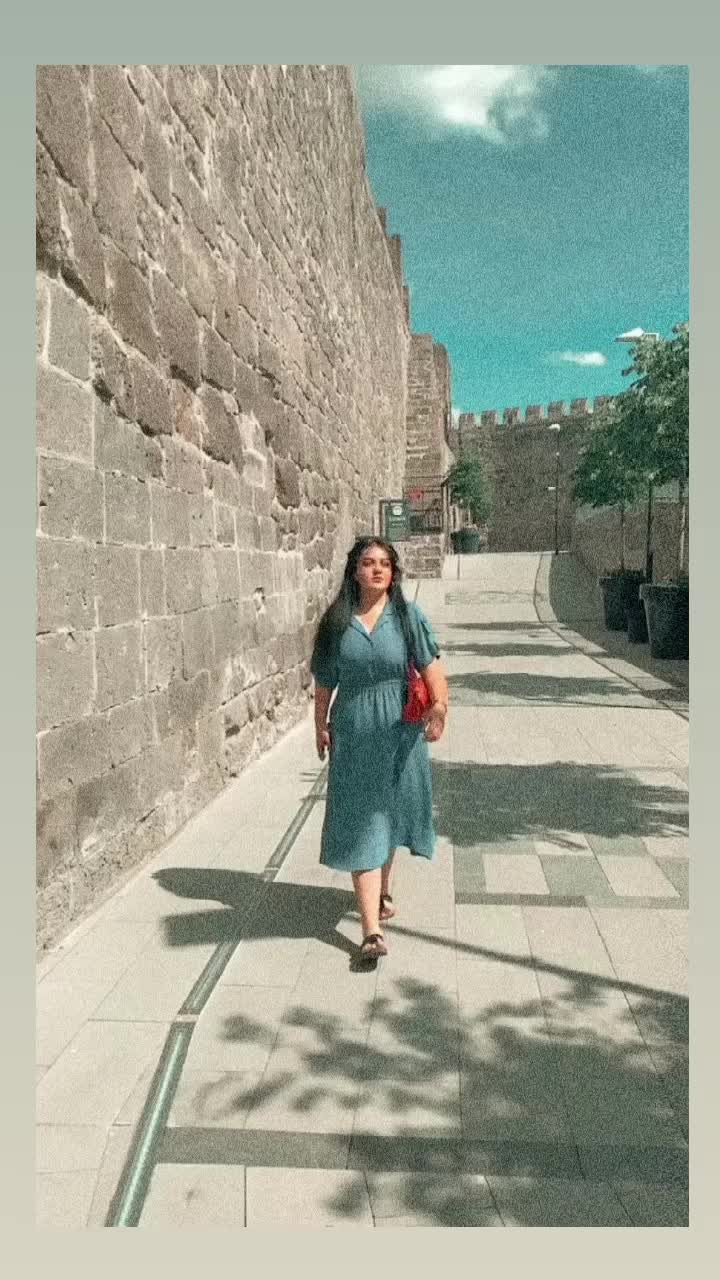 @nazli_ecrin38