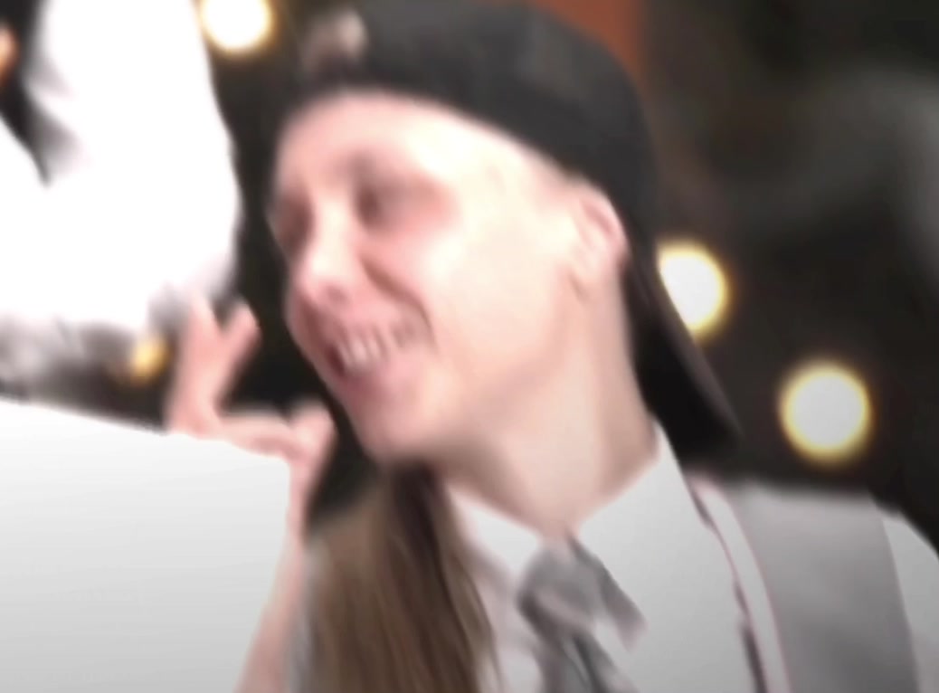 @🤍