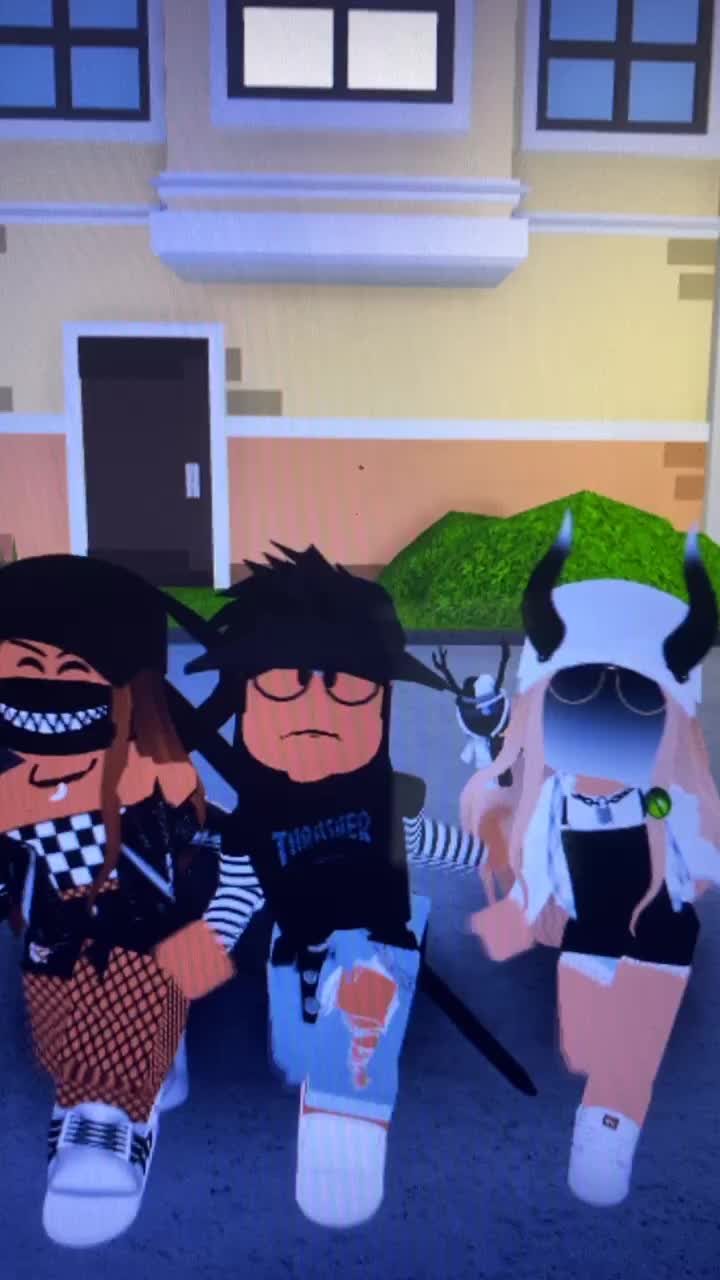 @☆•Bad Bitches•☆