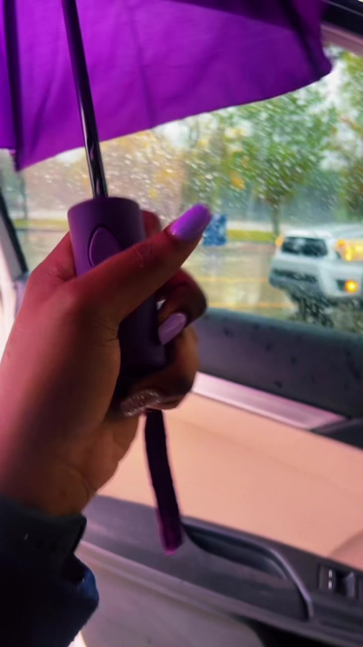 @royalsviolet