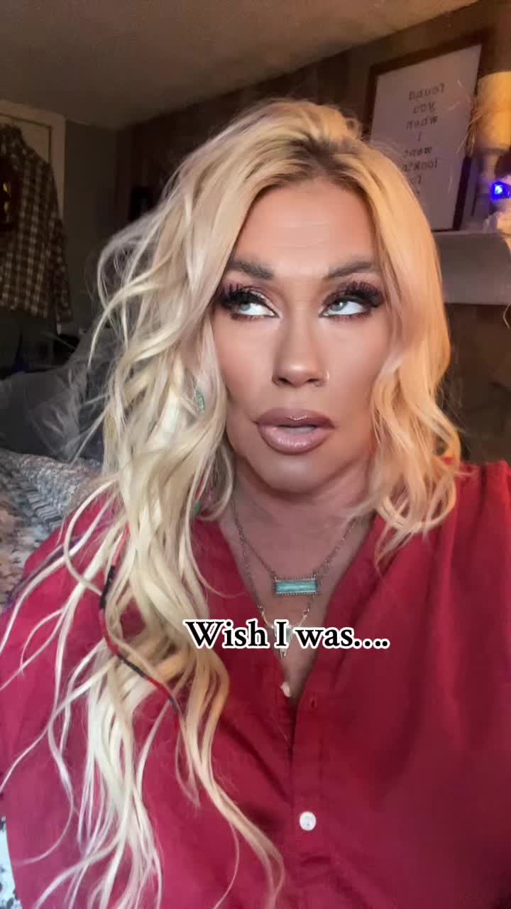 @April🖤