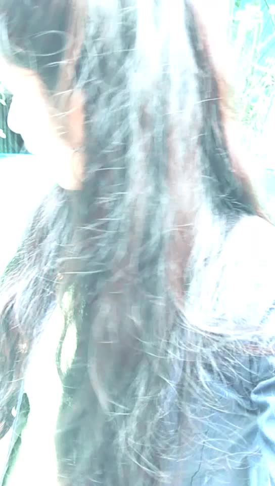 @Ruhi239