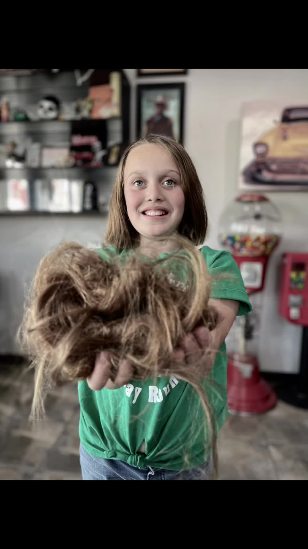 @OUTLAWBARBERSHOP
